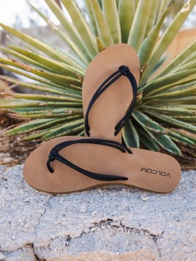  Sandalias Volcom Women Forever And Ever II - Negras |